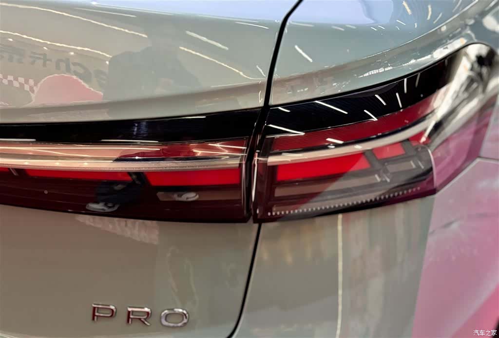 Volkswagen Passat, 2026 10