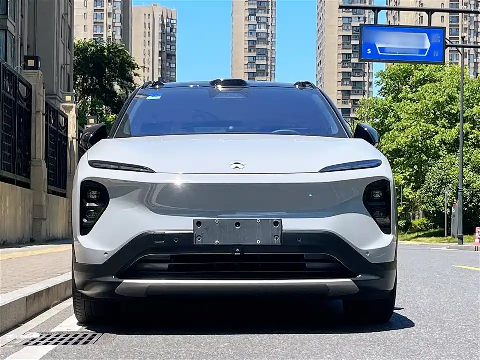 NIO ES7
