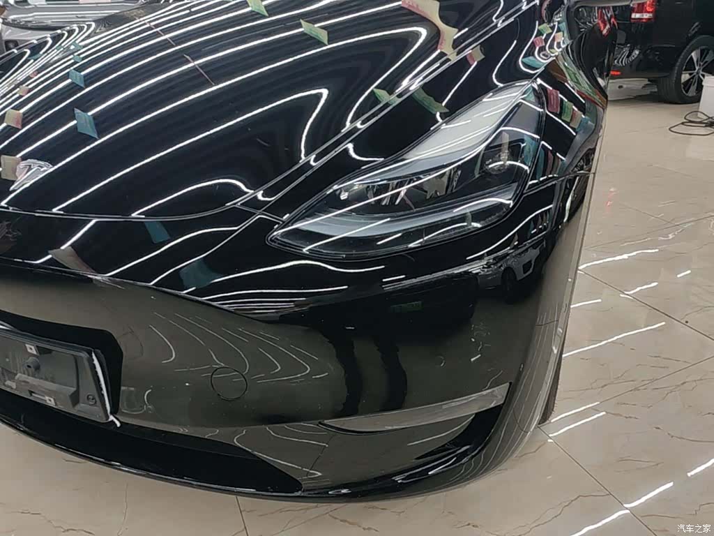 Tesla Model Y, 2022 24