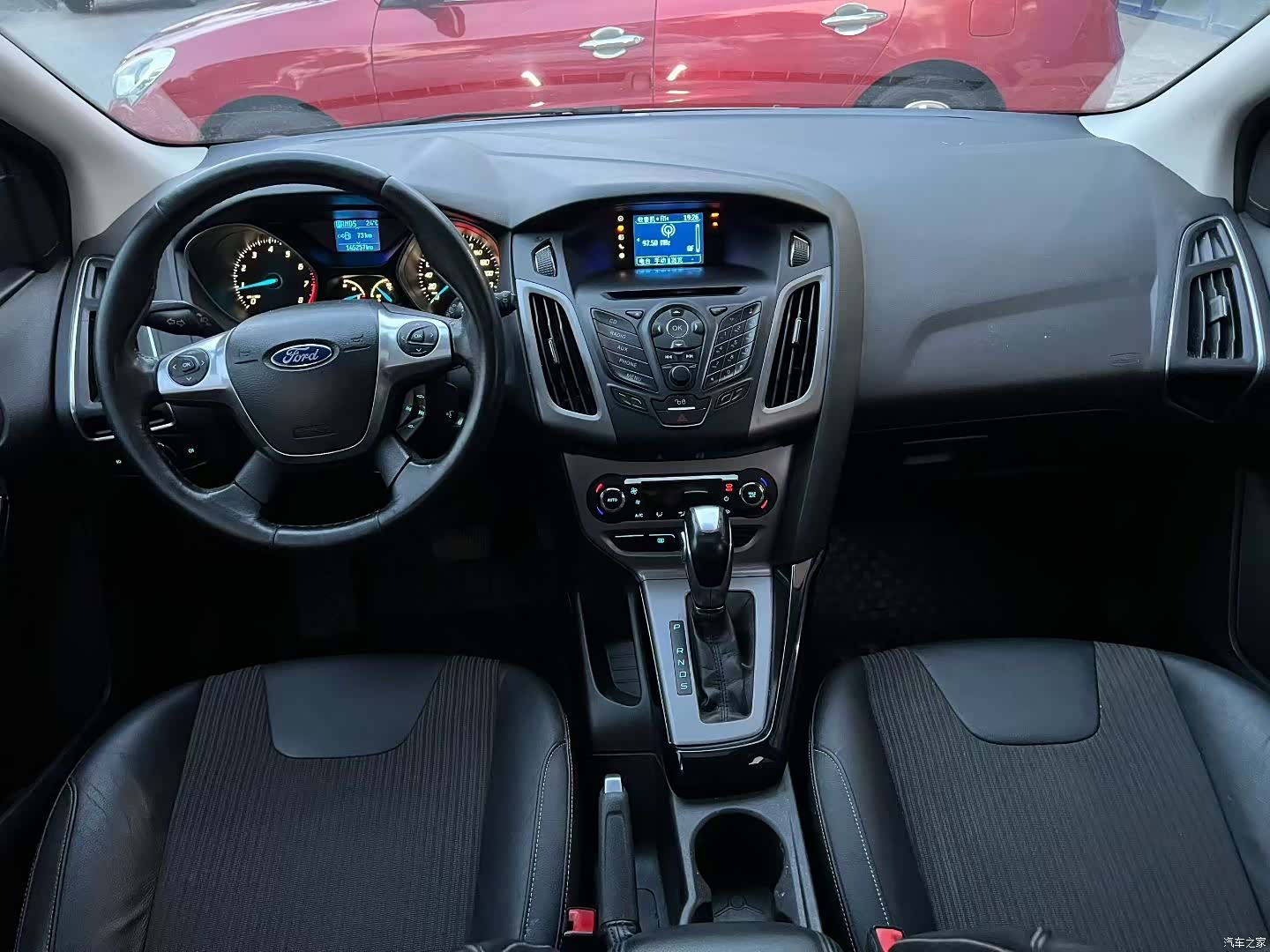 Ford Focus, 2012 все фото