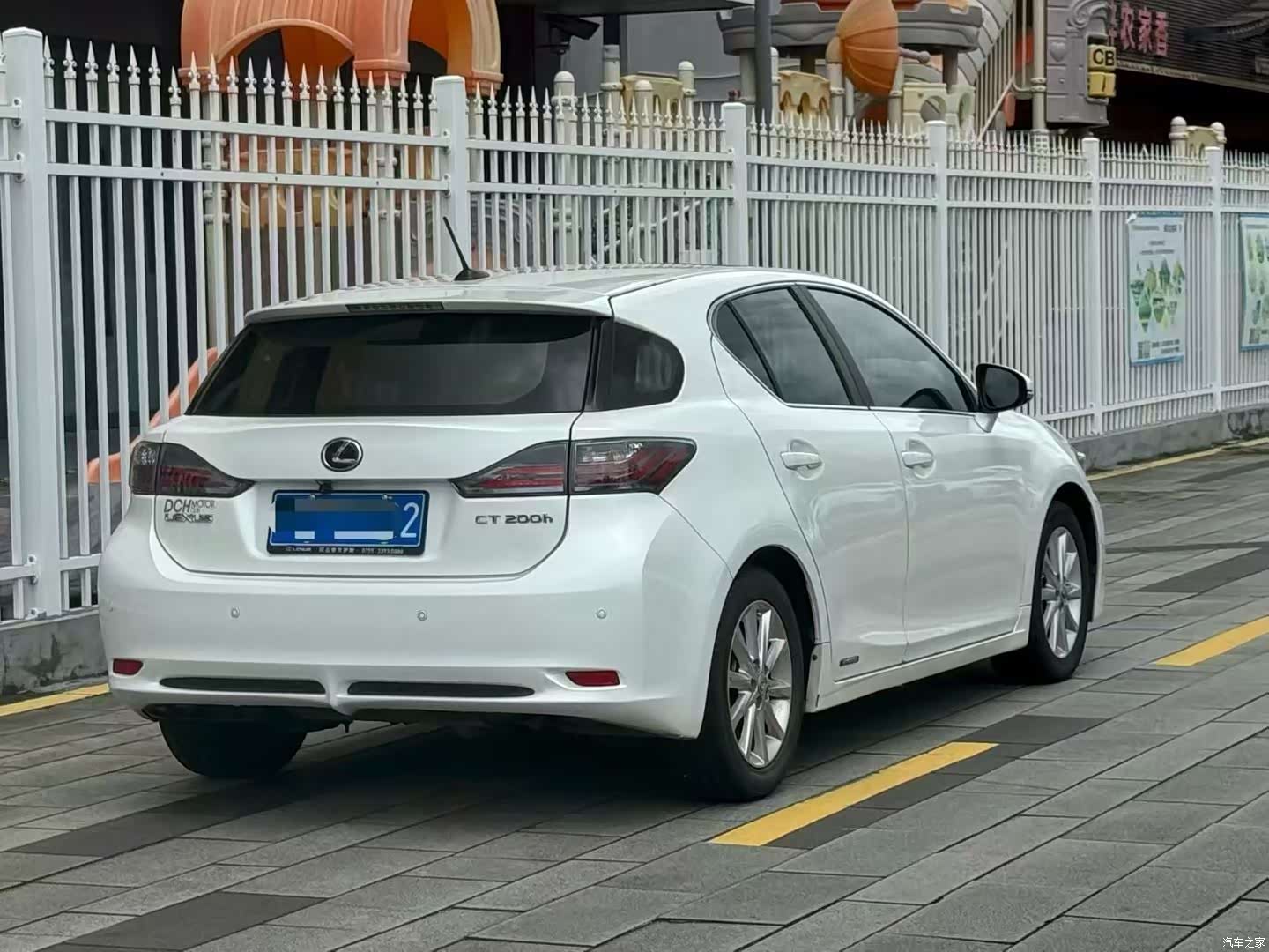 Lexus CT, 2013 9