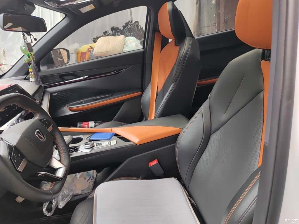 Changan UNI-V, 2022 8
