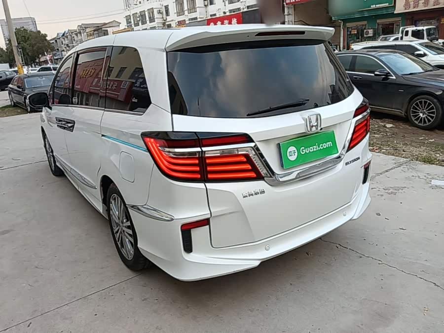 Honda Elysion 2019, фото 4