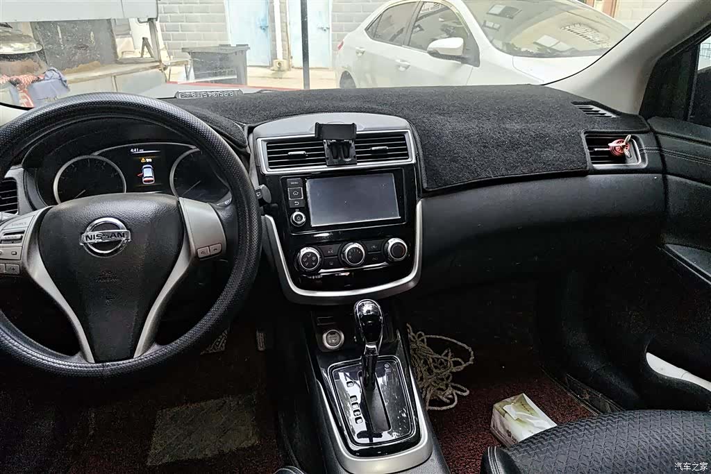 Nissan Tiida, 2017 13