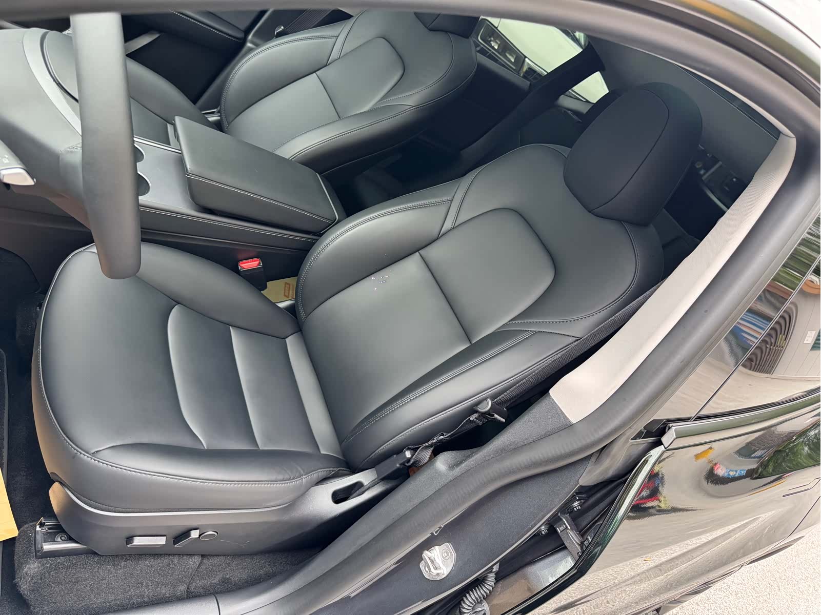 Tesla Model Y, 2023 8