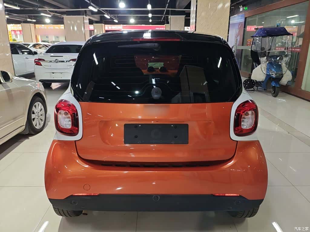 Smart Fortwo, 2017 все фото