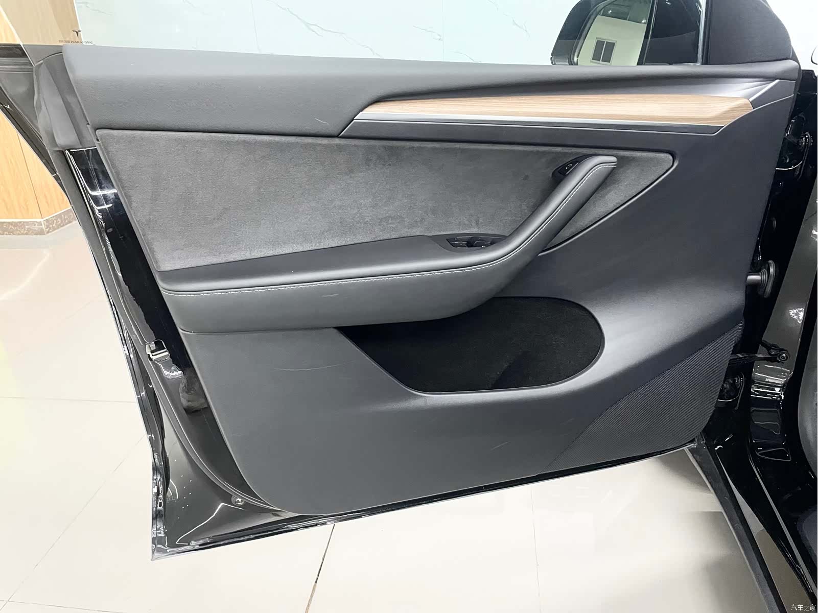 Tesla Model Y, 2022 8
