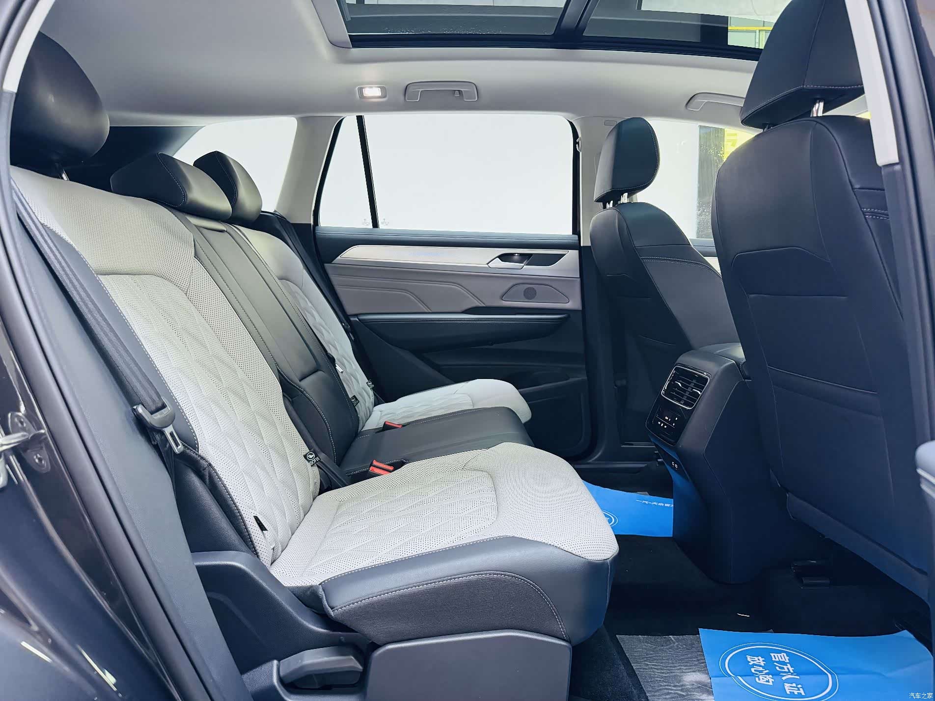 Volkswagen Talagon, 2023 12