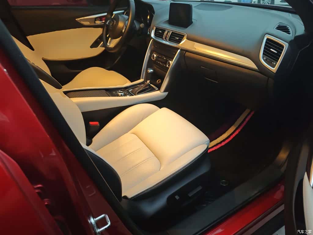 Mazda CX-4, 2017 25