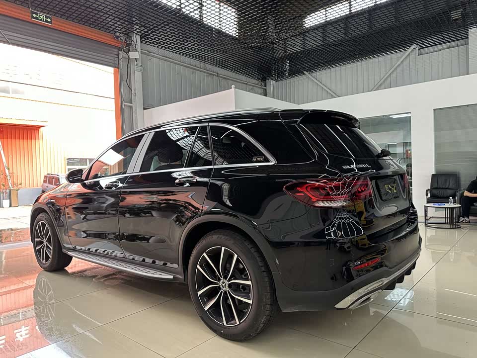 Mercedes-Benz GLC Mercedes-Benz GLC