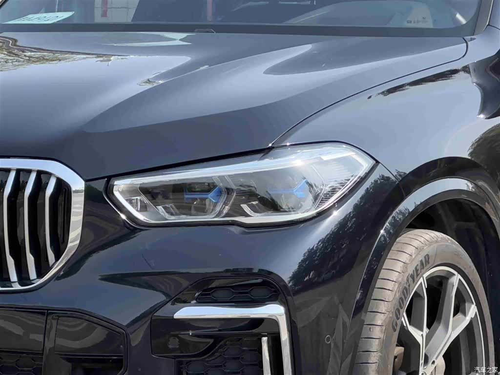 BMW X5, 2023 3