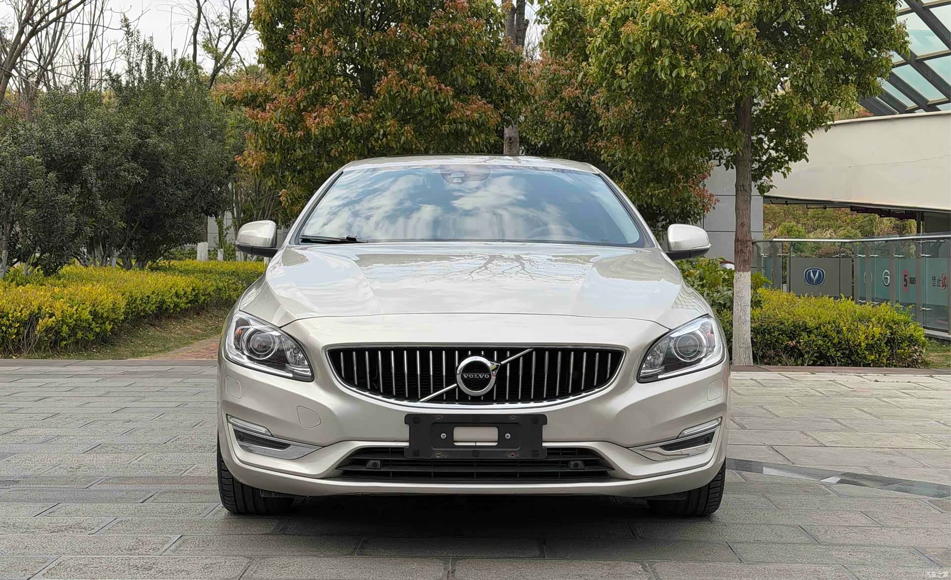 Volvo S60, 2020 8