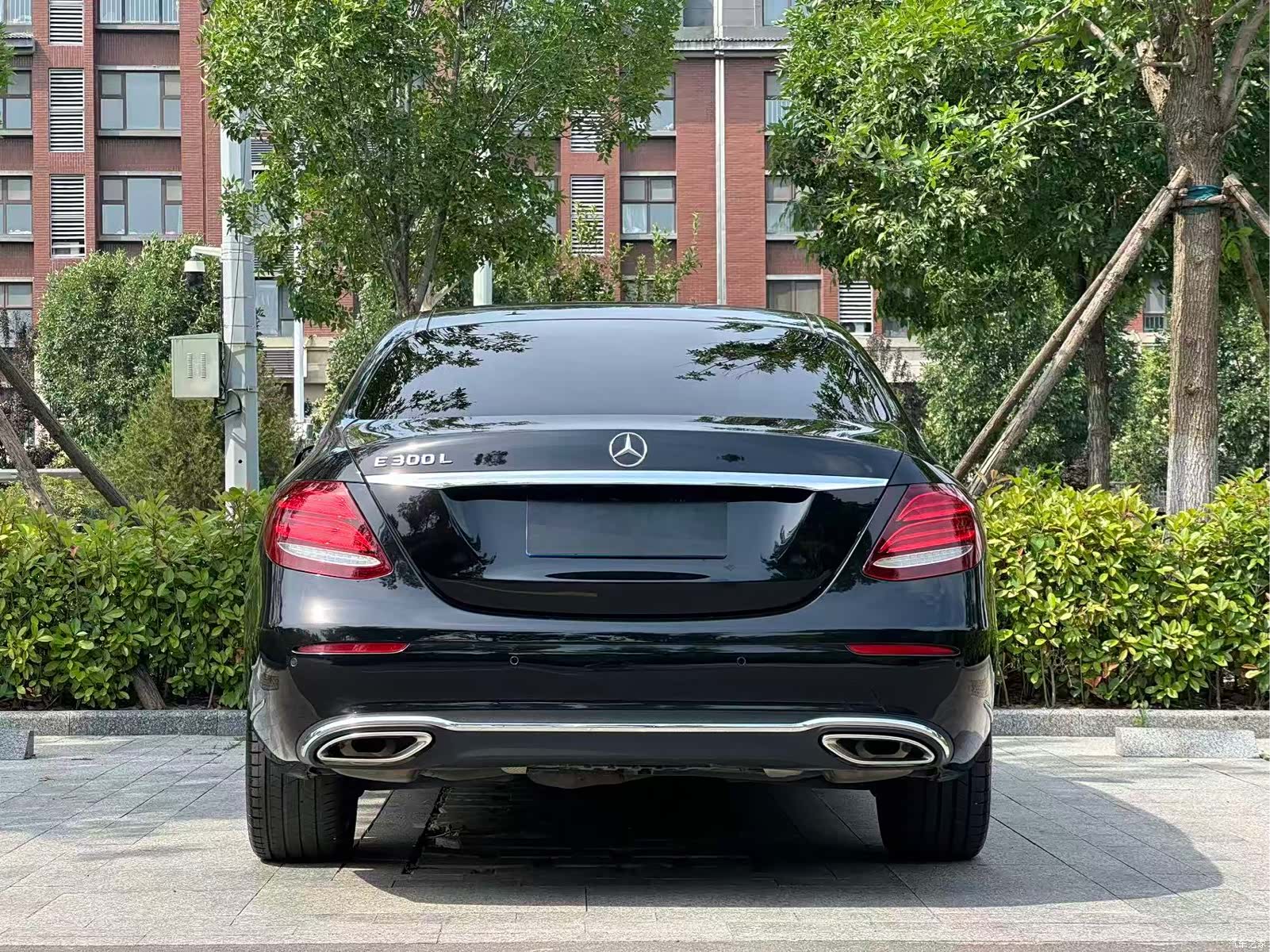 Mercedes-Benz E-Class, 2019 4