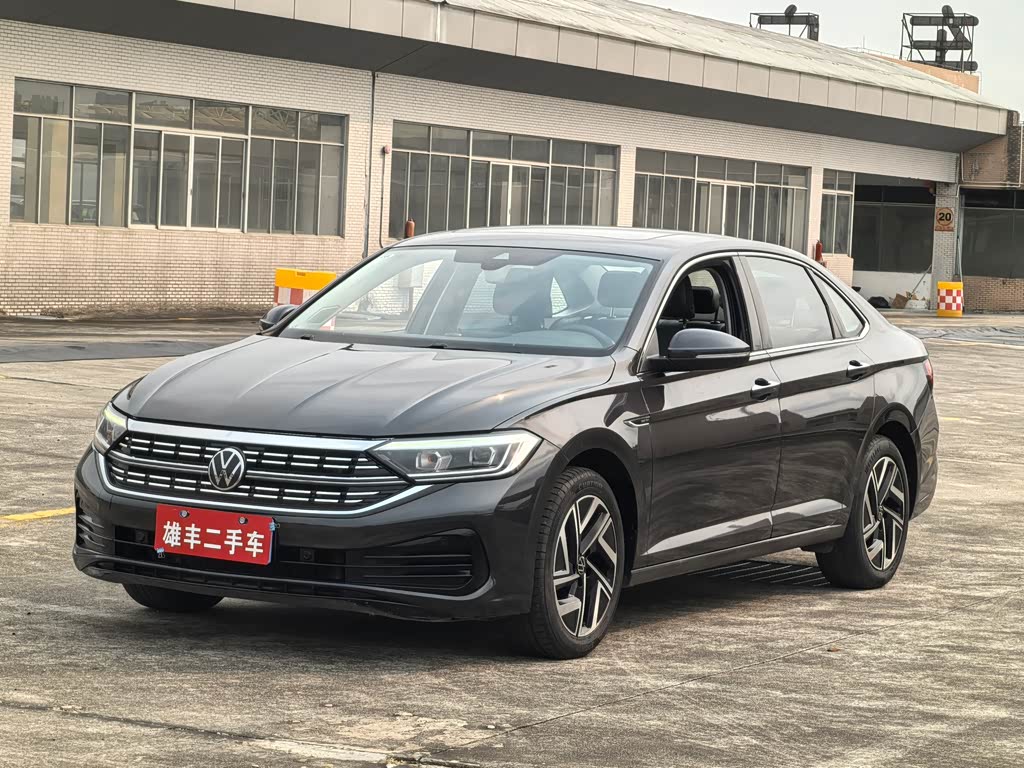 Volkswagen Sagitar