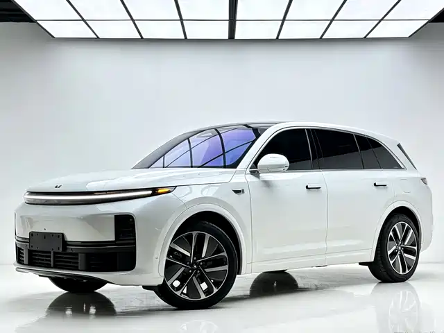 Li Auto L7 2024 — купить из Китая под заказ