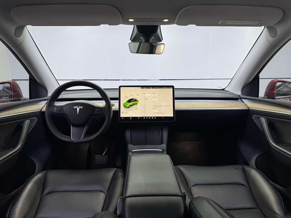 Tesla Model Y Tesla Model Y