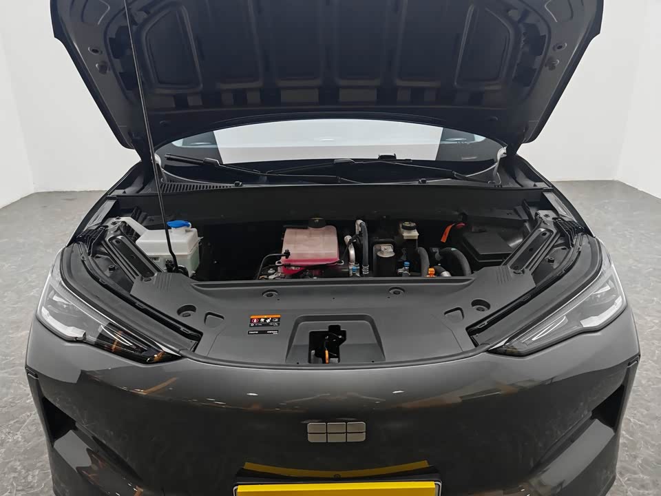 Geely Galaxy Galaxy E5