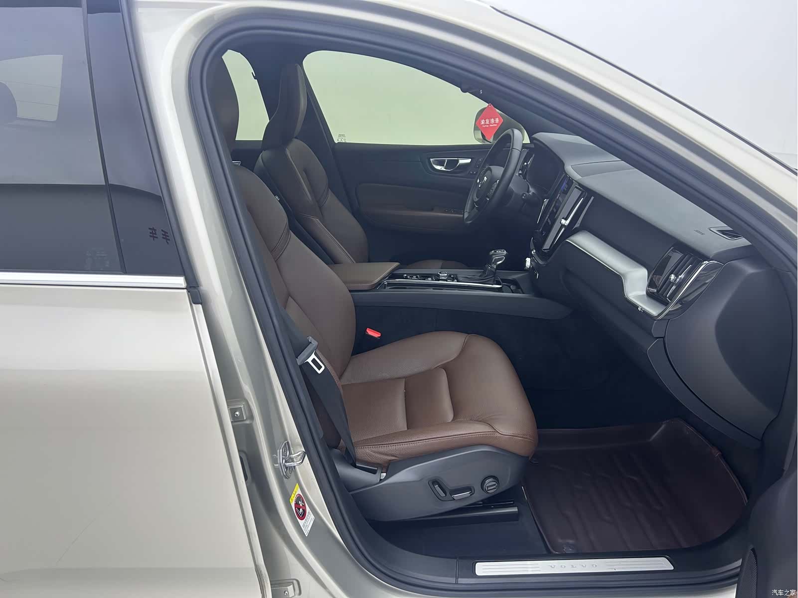Volvo XC60, 2021 13