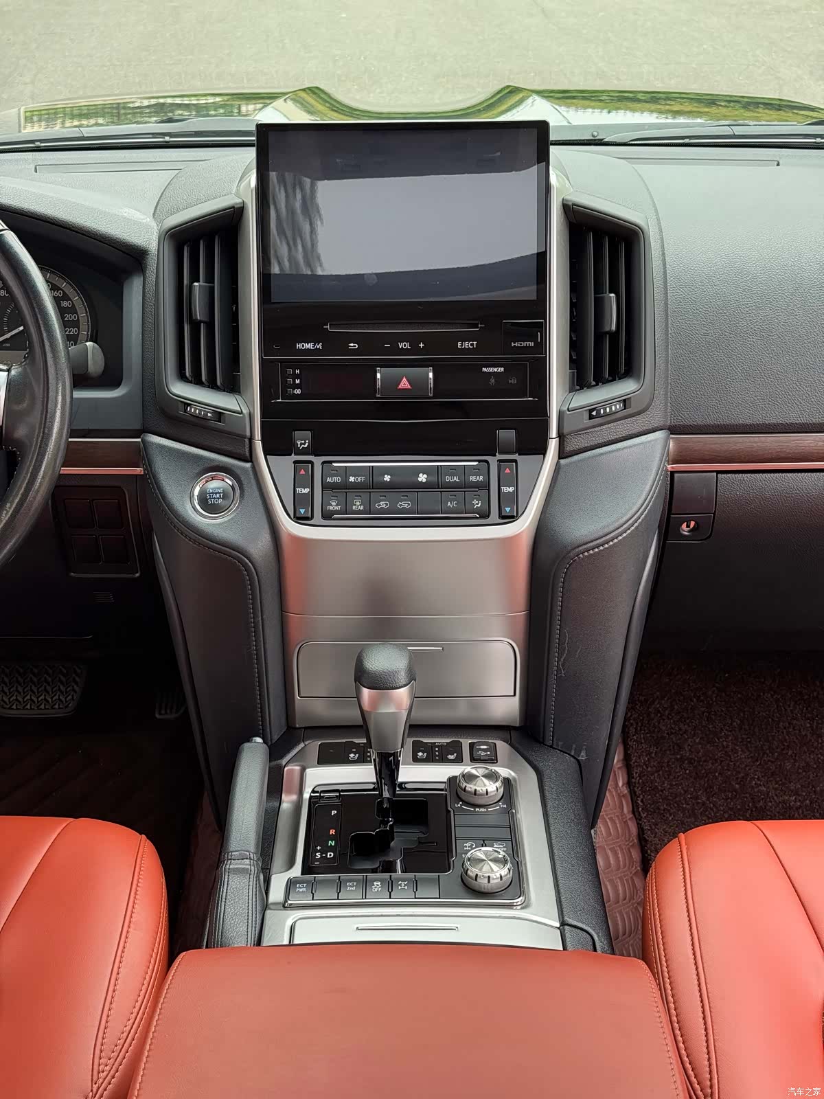 Toyota Land Cruiser, 2020 9