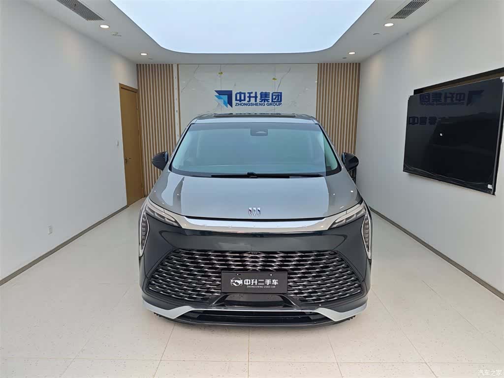 Buick Century, 2023 3