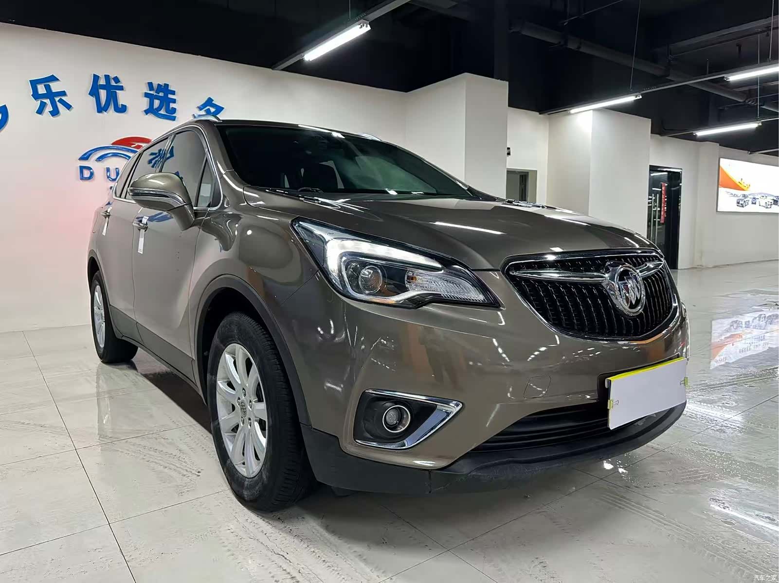 Buick Envision Plus, 2018 3