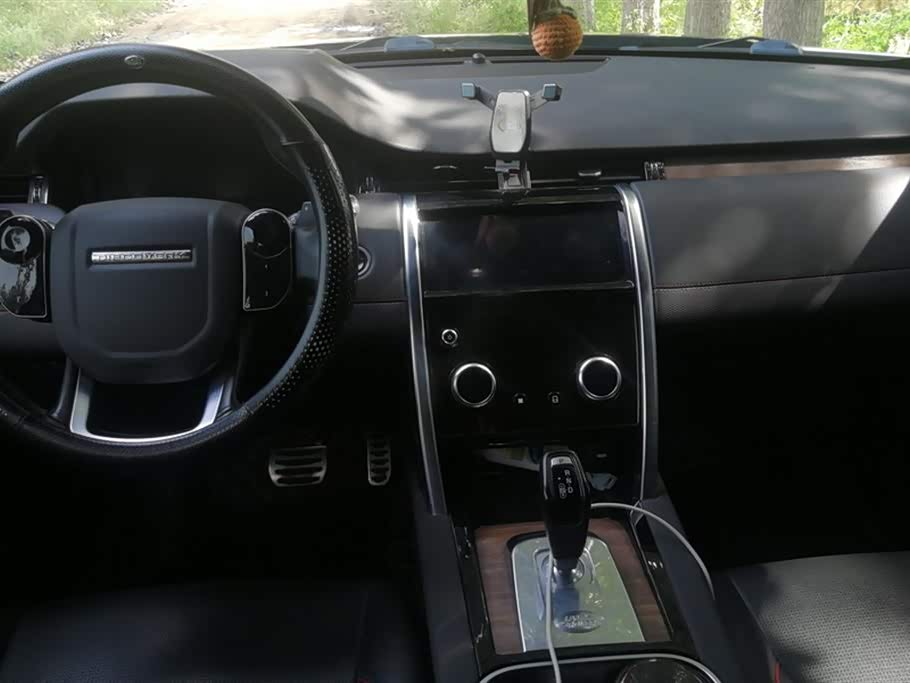 Land Rover Discover sports