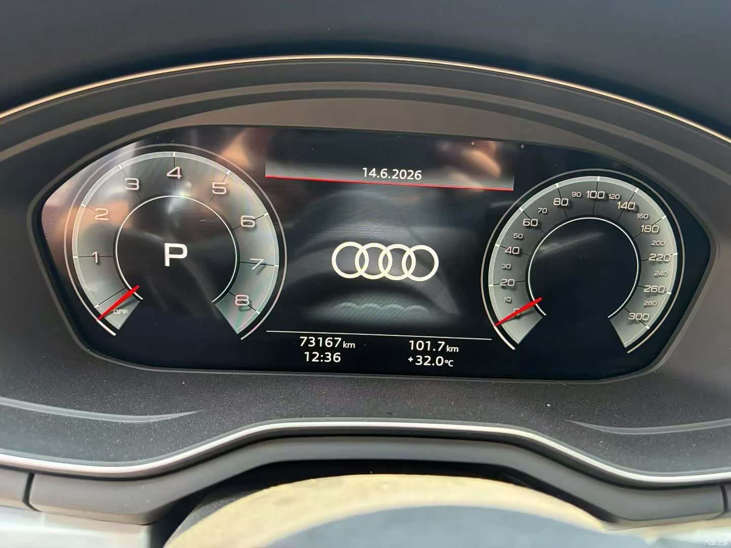 Audi A4L, 2022 3