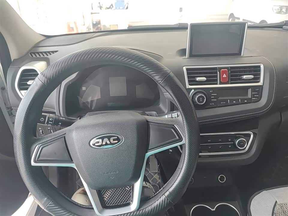 JAC JAC iEV6E