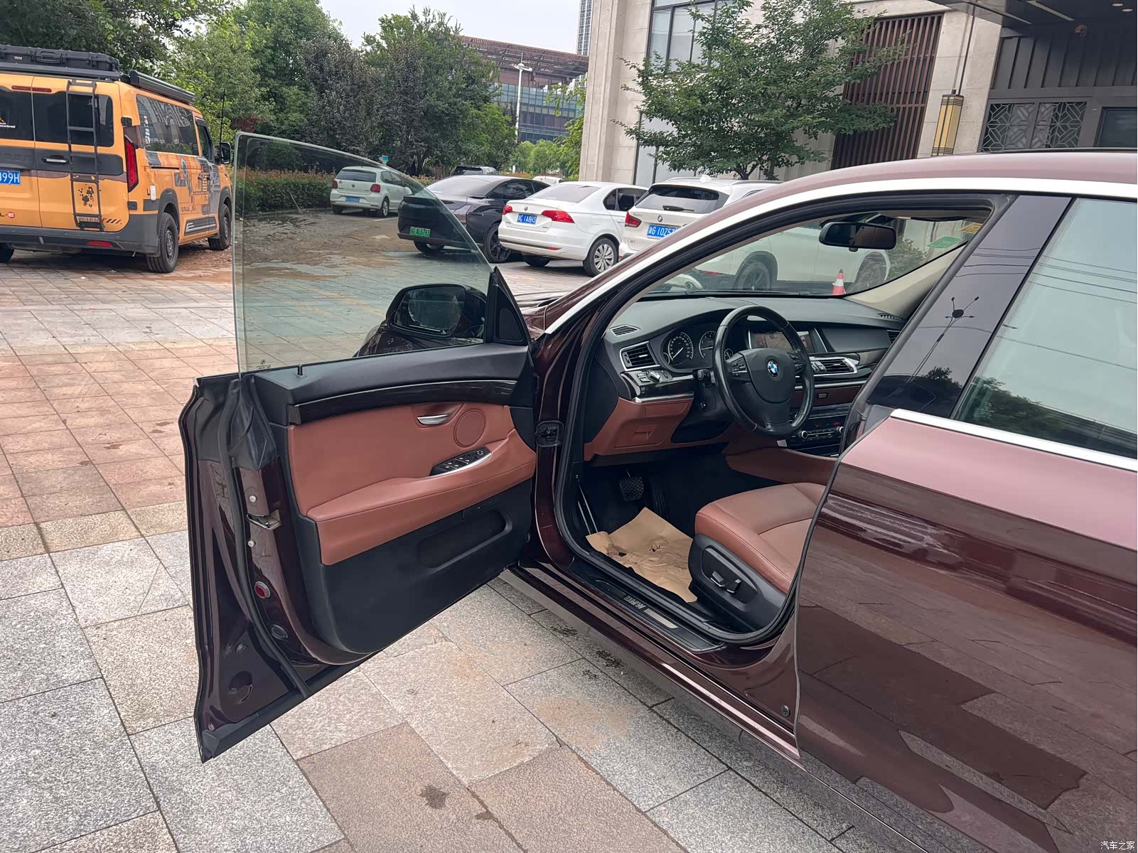 BMW 5 Series, 2015 все фото