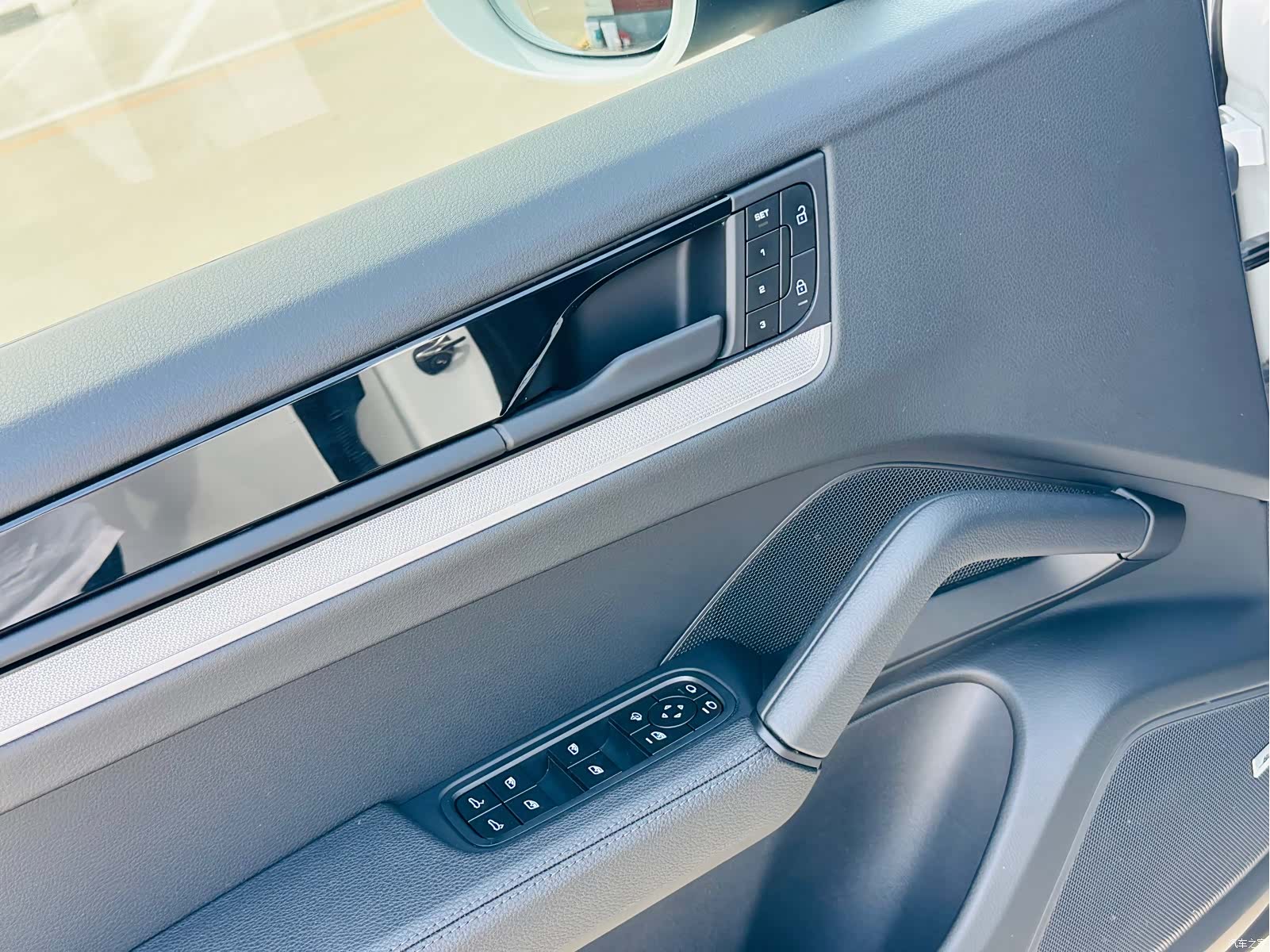 Porsche Cayenne, 2024 14