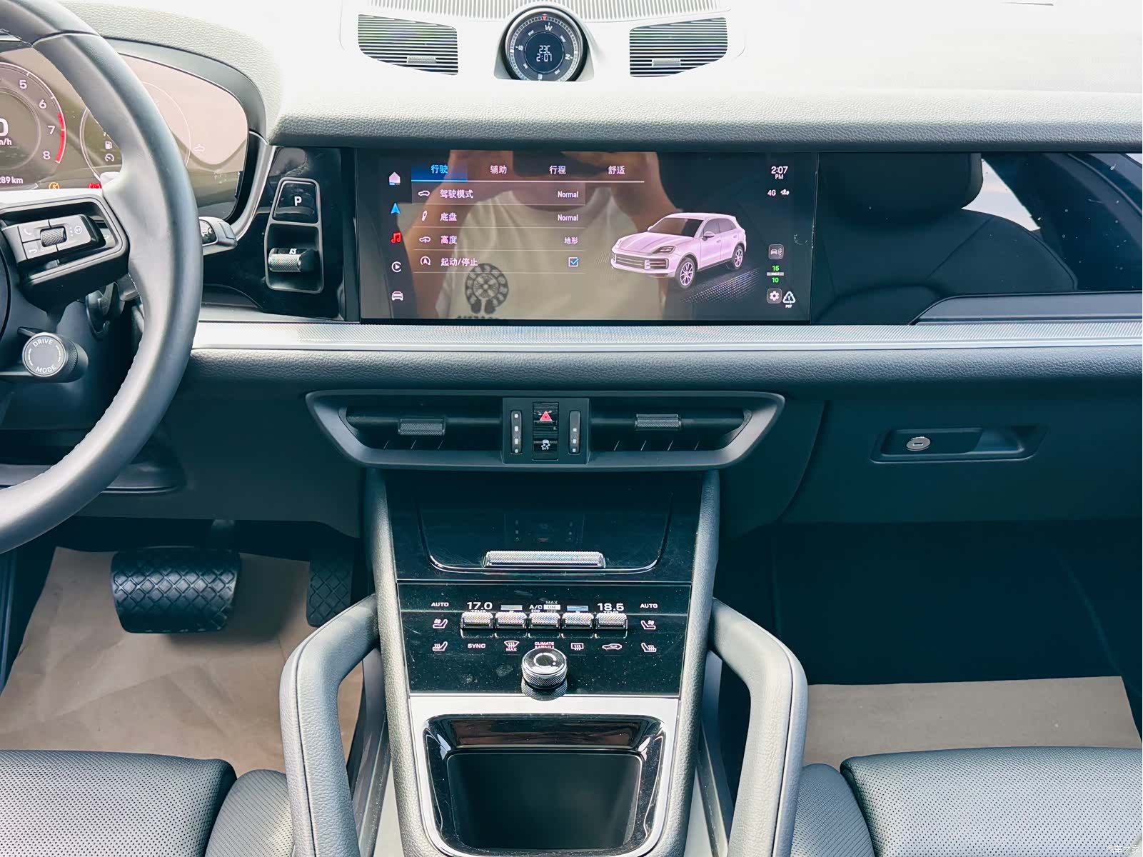 Porsche Cayenne, 2024 25