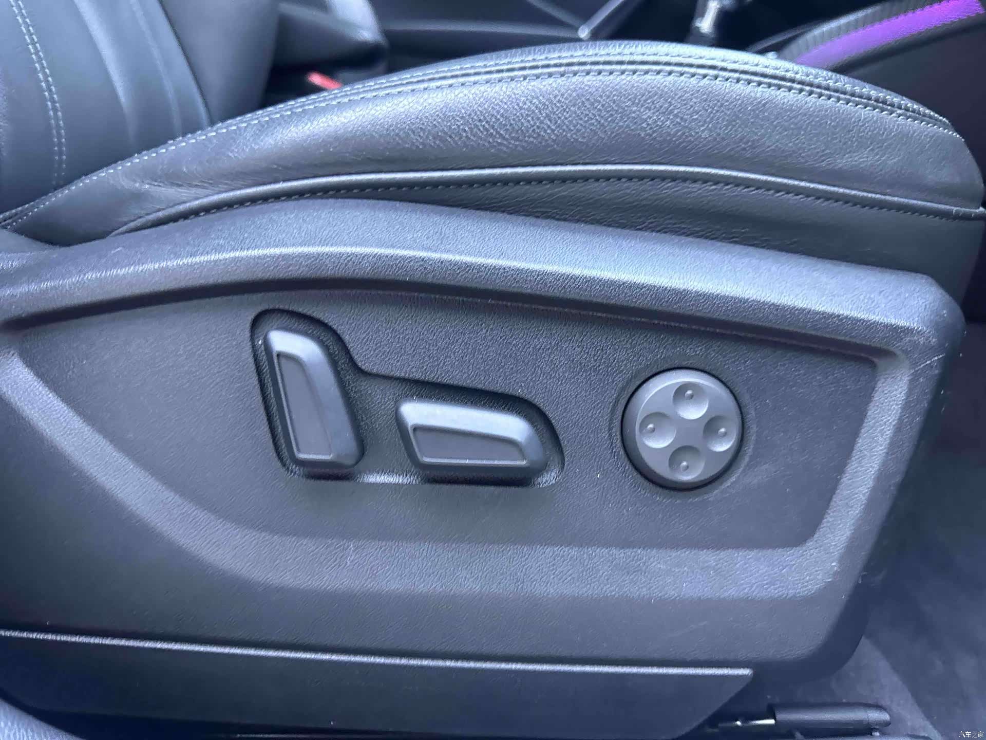 Audi Q2L, 2022 18