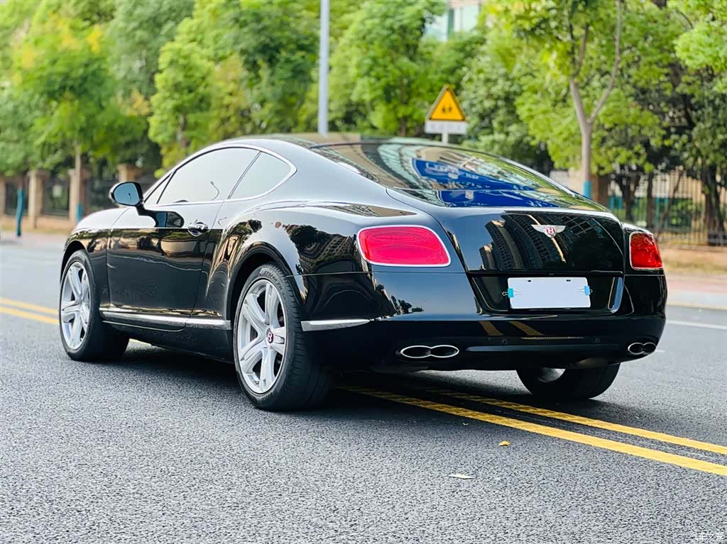 Bentley Continental GT, 2013 3