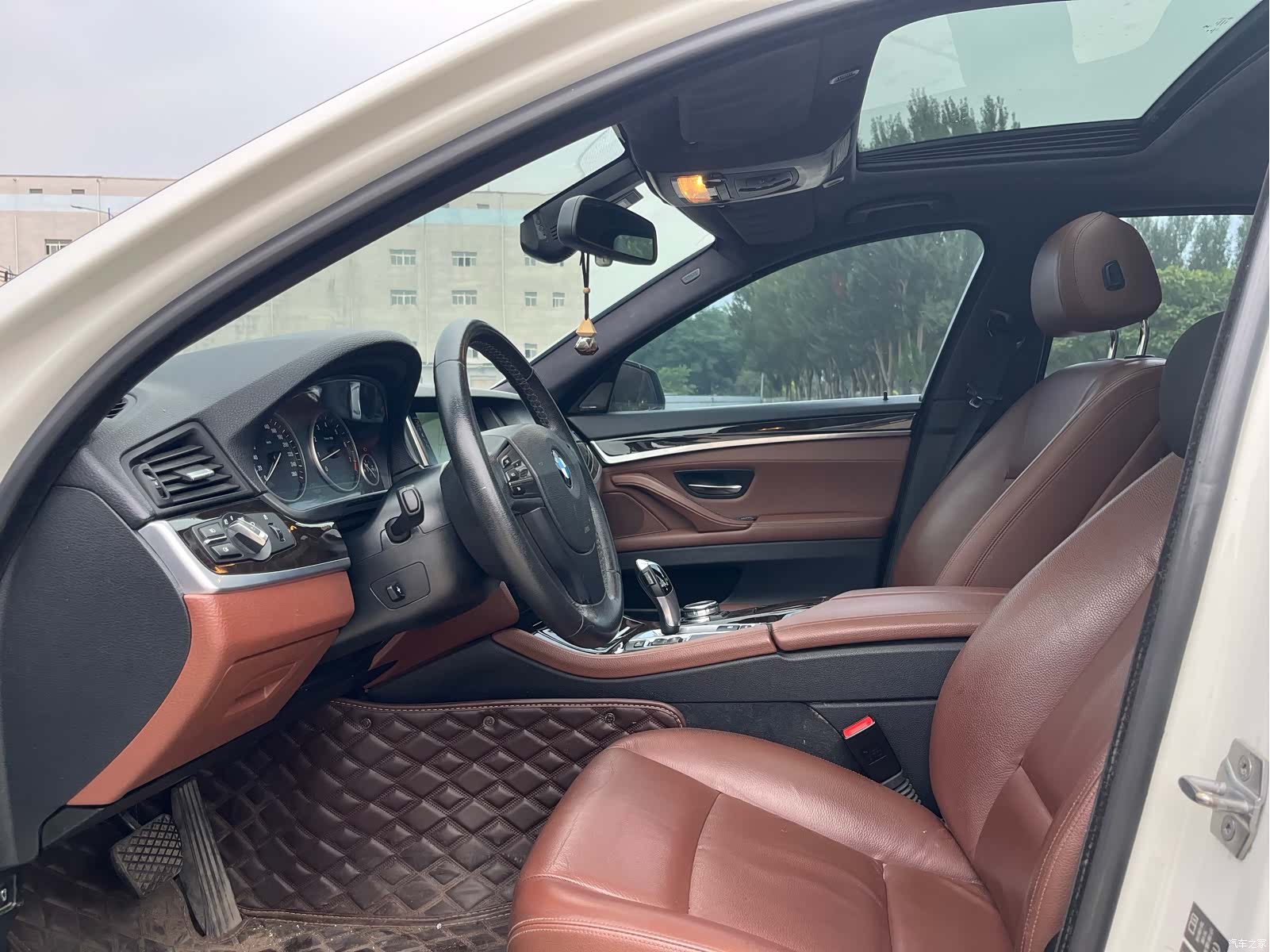 BMW 5 Series, 2014 4