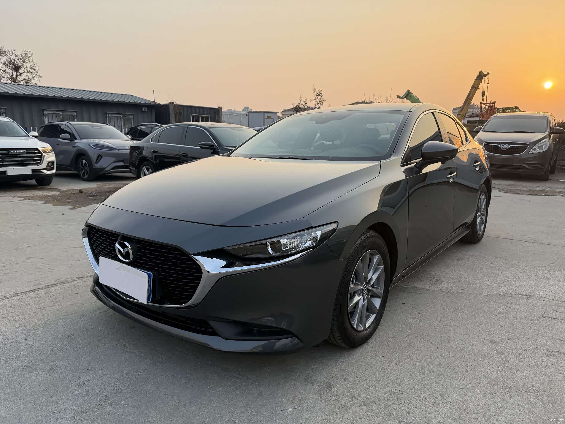 Mazda Mazda3, 2024 1