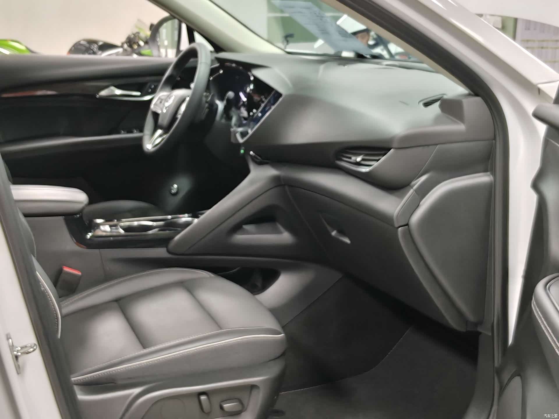 Buick Envision Plus, 2023 17