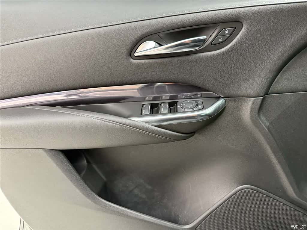 Cadillac XT4, 2019 21