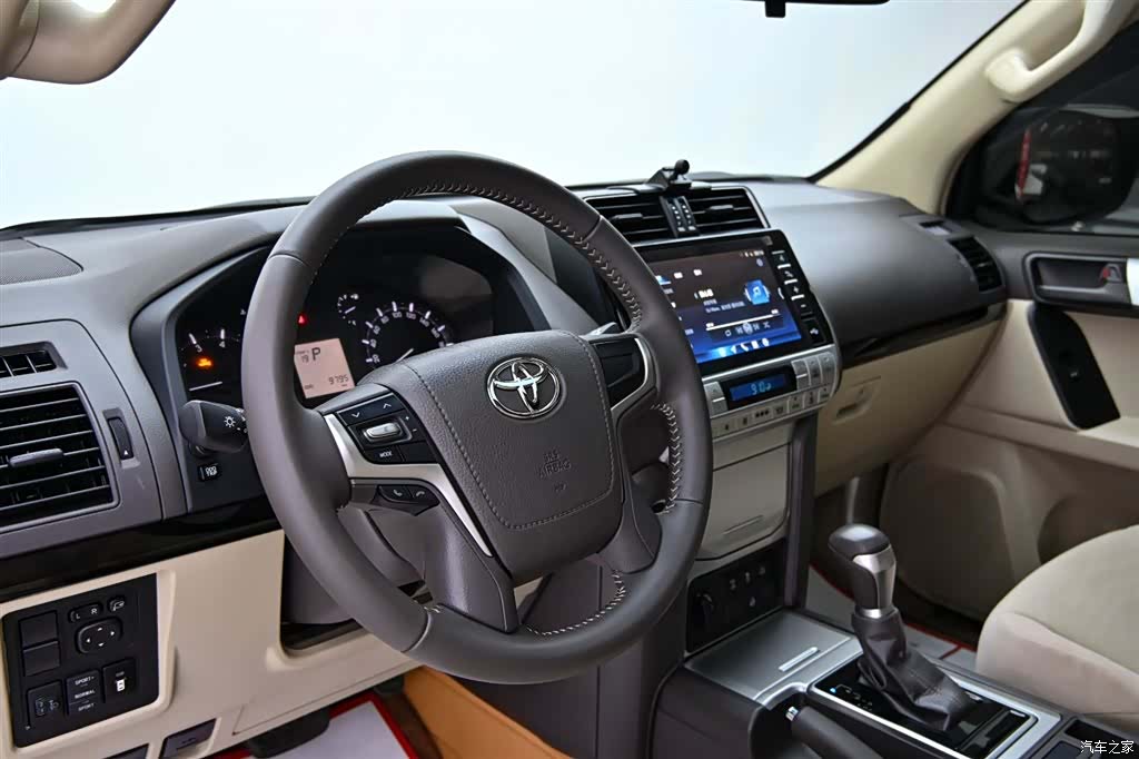 Toyota Prado, 2024 15