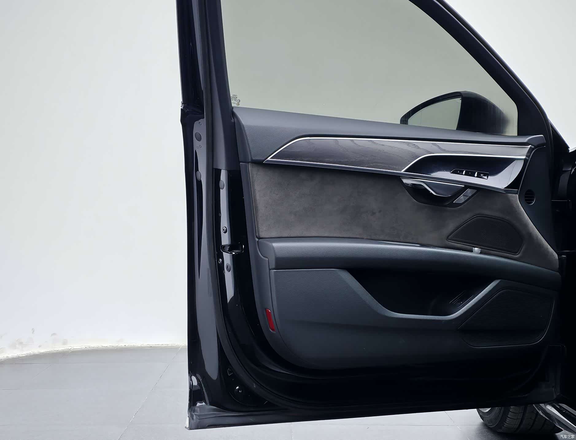 Audi A8L, 2020 22