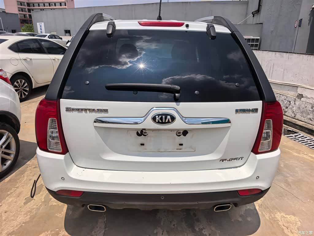 Kia GLS, 2014 все фото