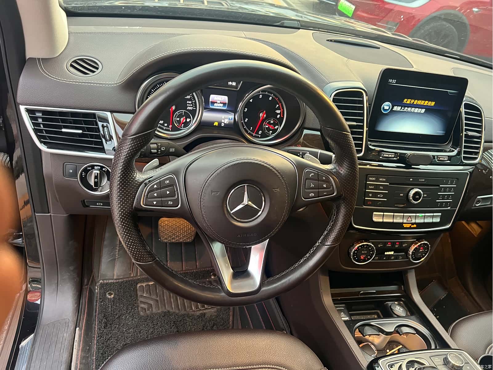 Mercedes-Benz GLS, 2019 7