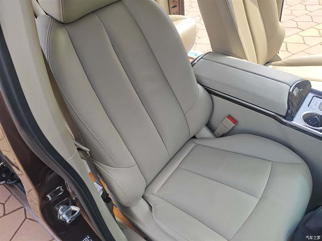 Buick GL8, 2019 25