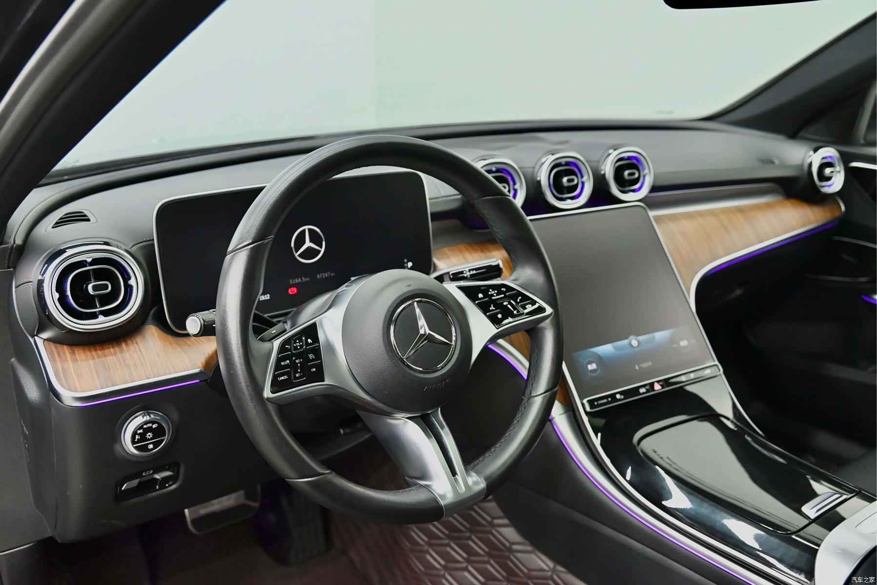 Mercedes-Benz C-Class, 2022 19