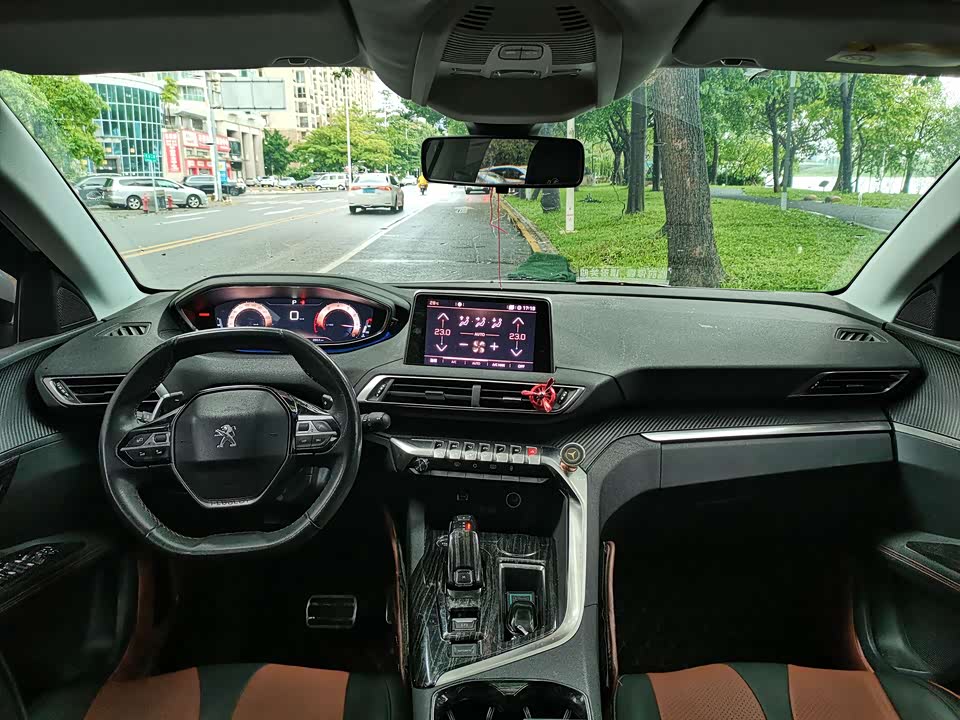 Peugeot 5008 Peugeot 5008