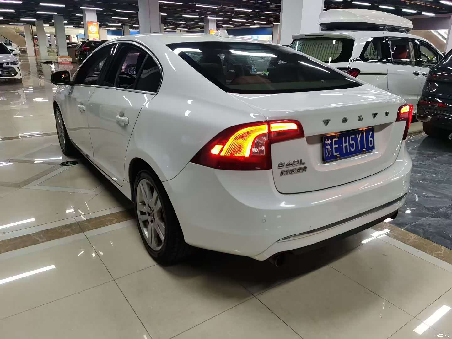Volvo S60, 2014 12