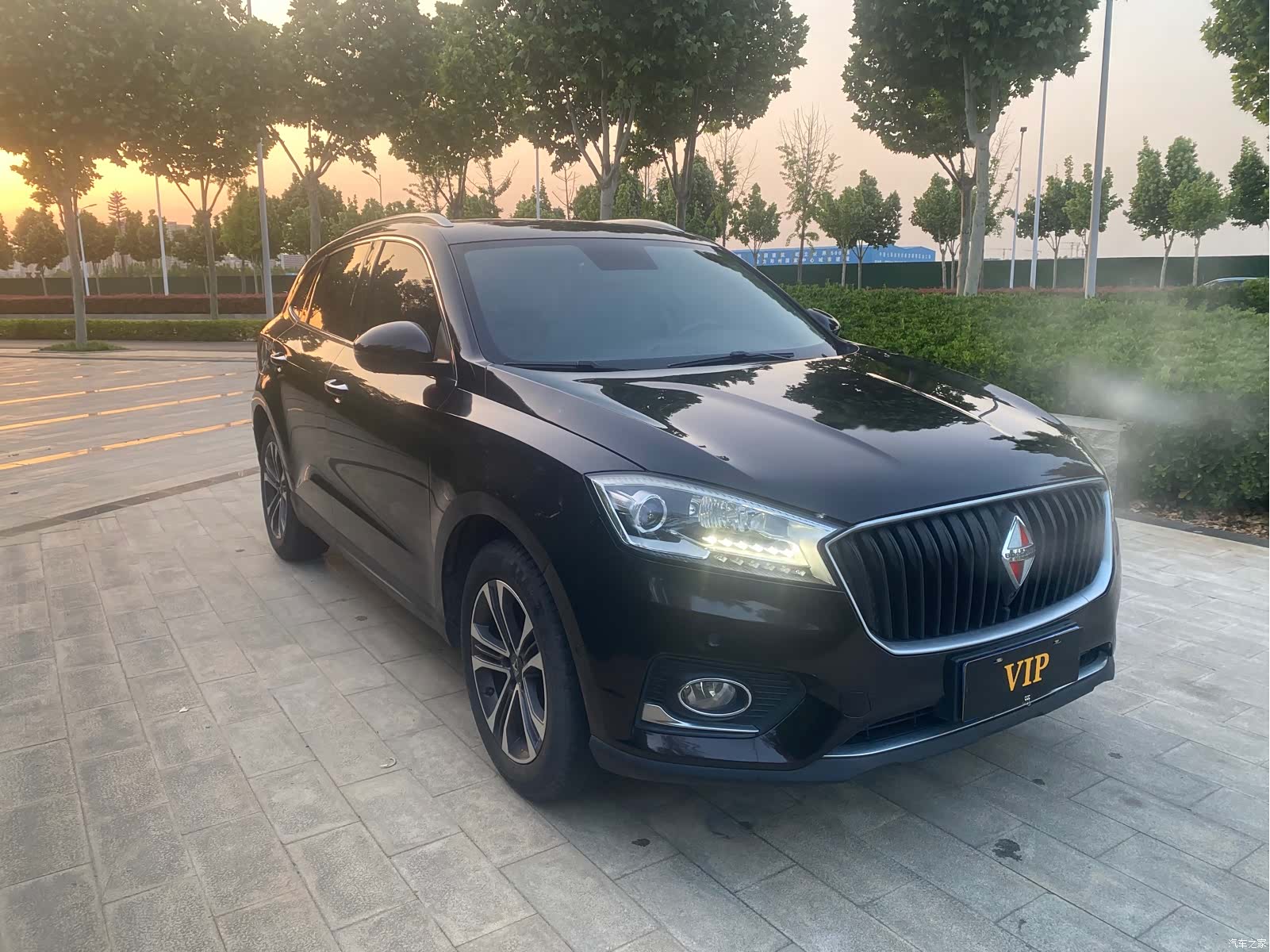 Borgward BX7, 2017 3