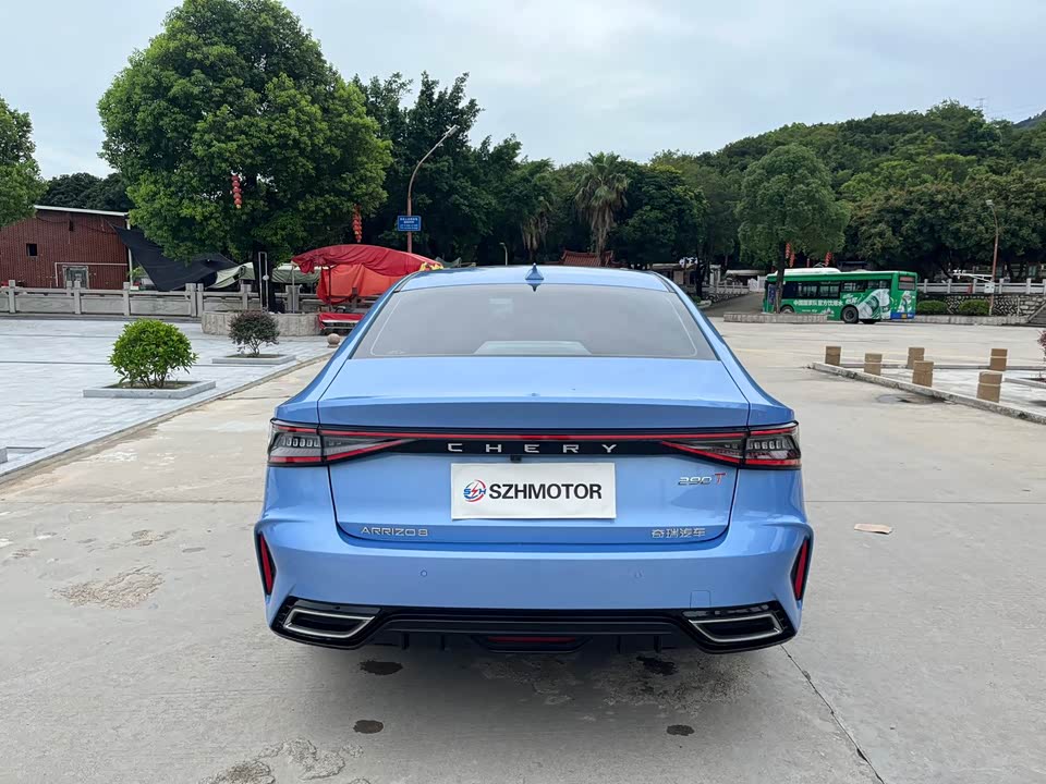 Chery Arrizo 8