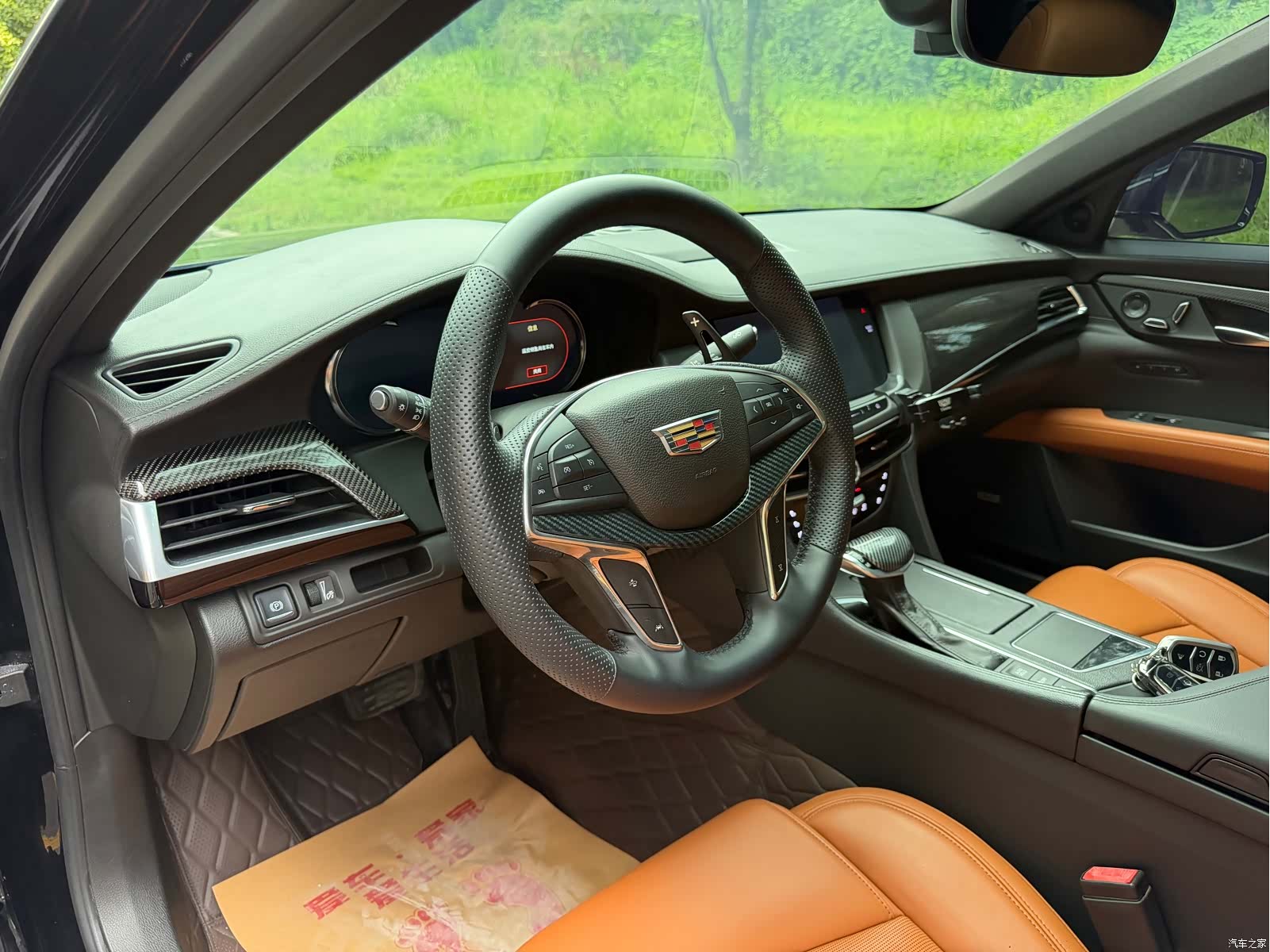 Cadillac CT6, 2016 10