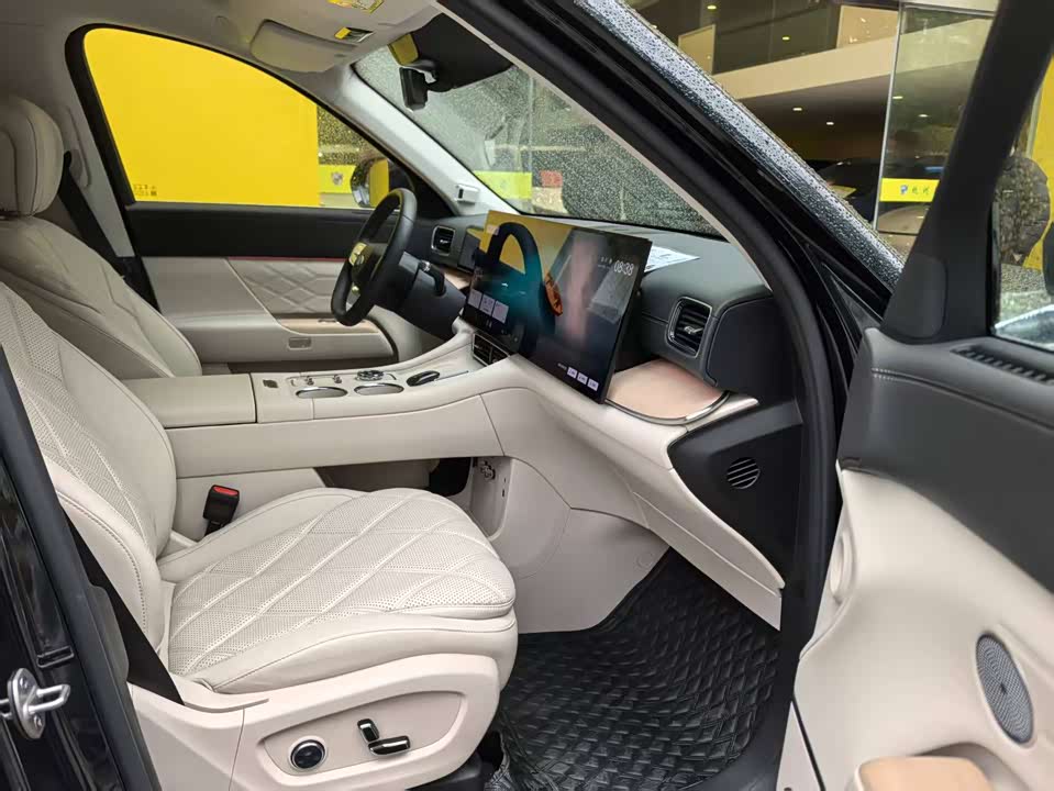 Chery Fulwin Fengyun T11