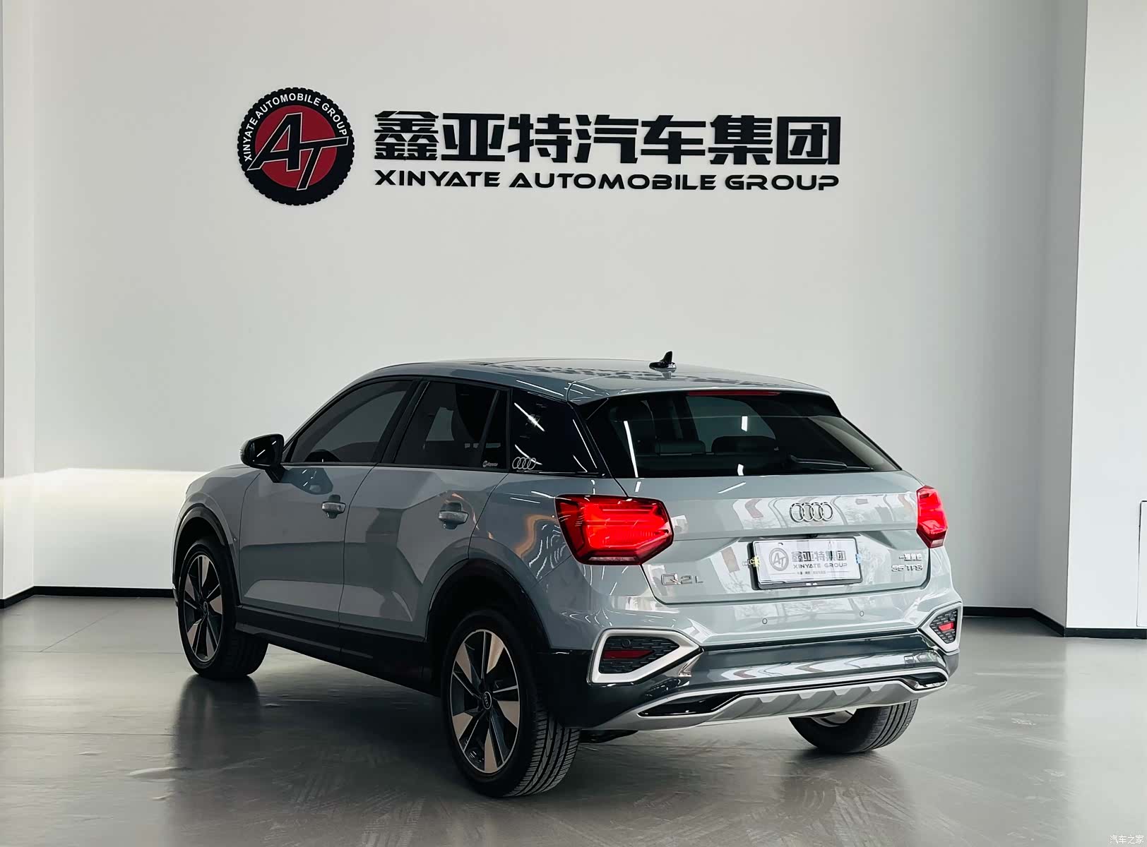 Audi Q2L, 2022 все фото